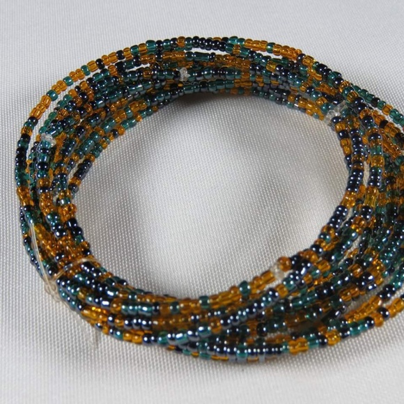 African Beads Bracelets - Picture 2 of 3